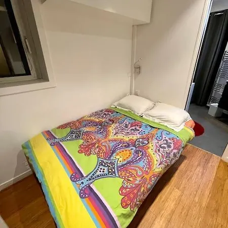 Appartement Magnifique Studio Neuf Avec Acces Independant - Champs Elysee