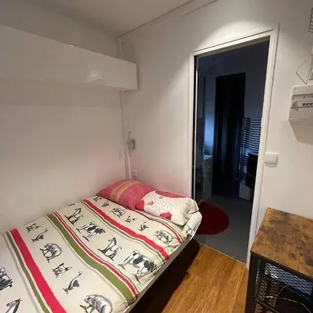 Magnifique Studio Neuf Avec Acces Independant - Champs Elysee Appartement